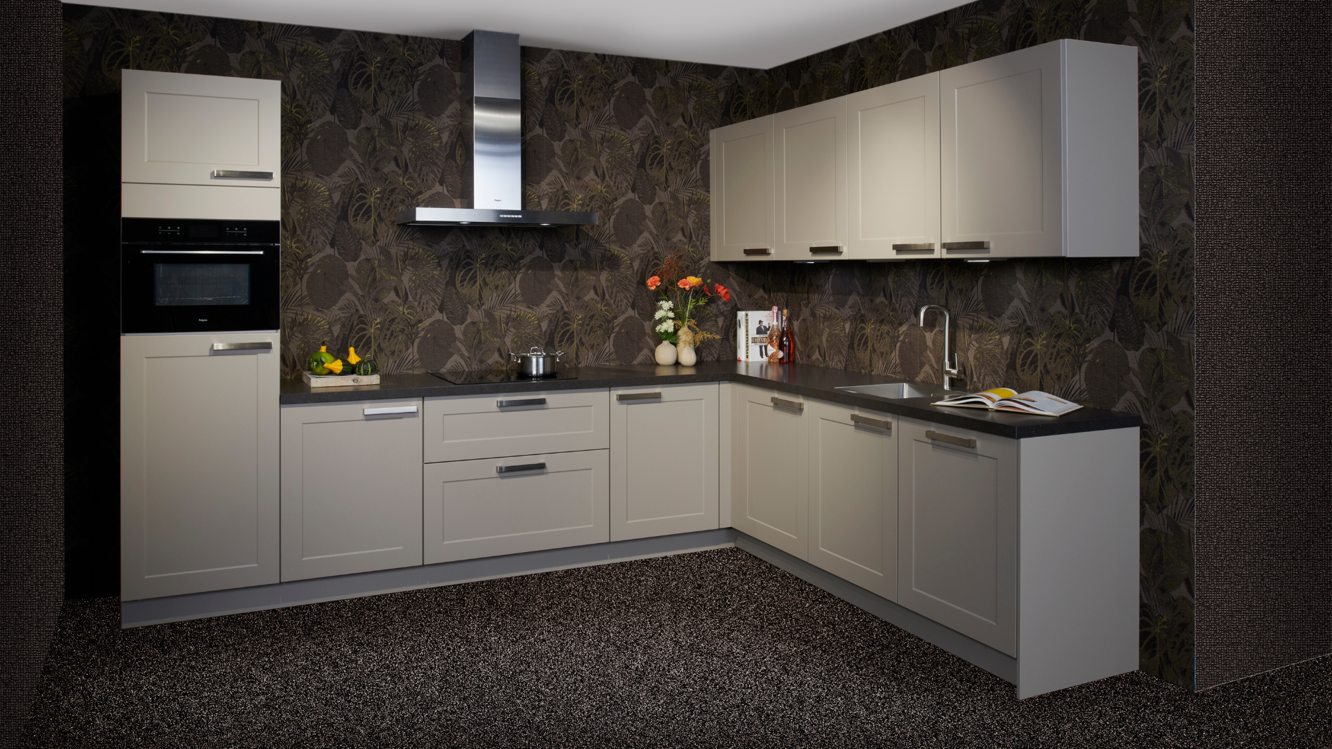 Landelijke taupe hoekkeuken in de showrooms van Keukenwarenhuis.nl