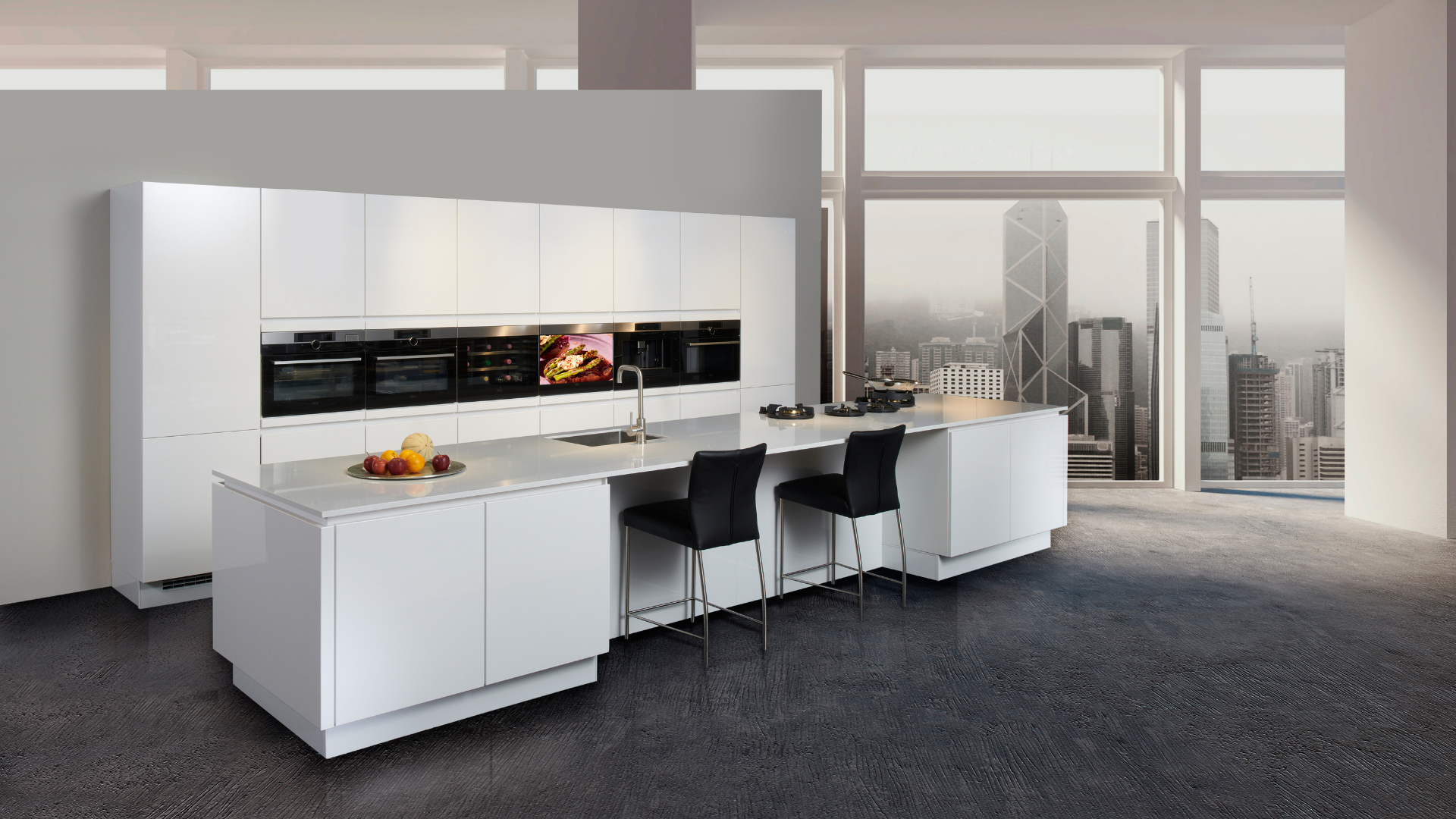 Luxe hoogglans witte showroomkeuken met kookeiland in de showroom van Keukenwarenhuis.nl in Ter Aar