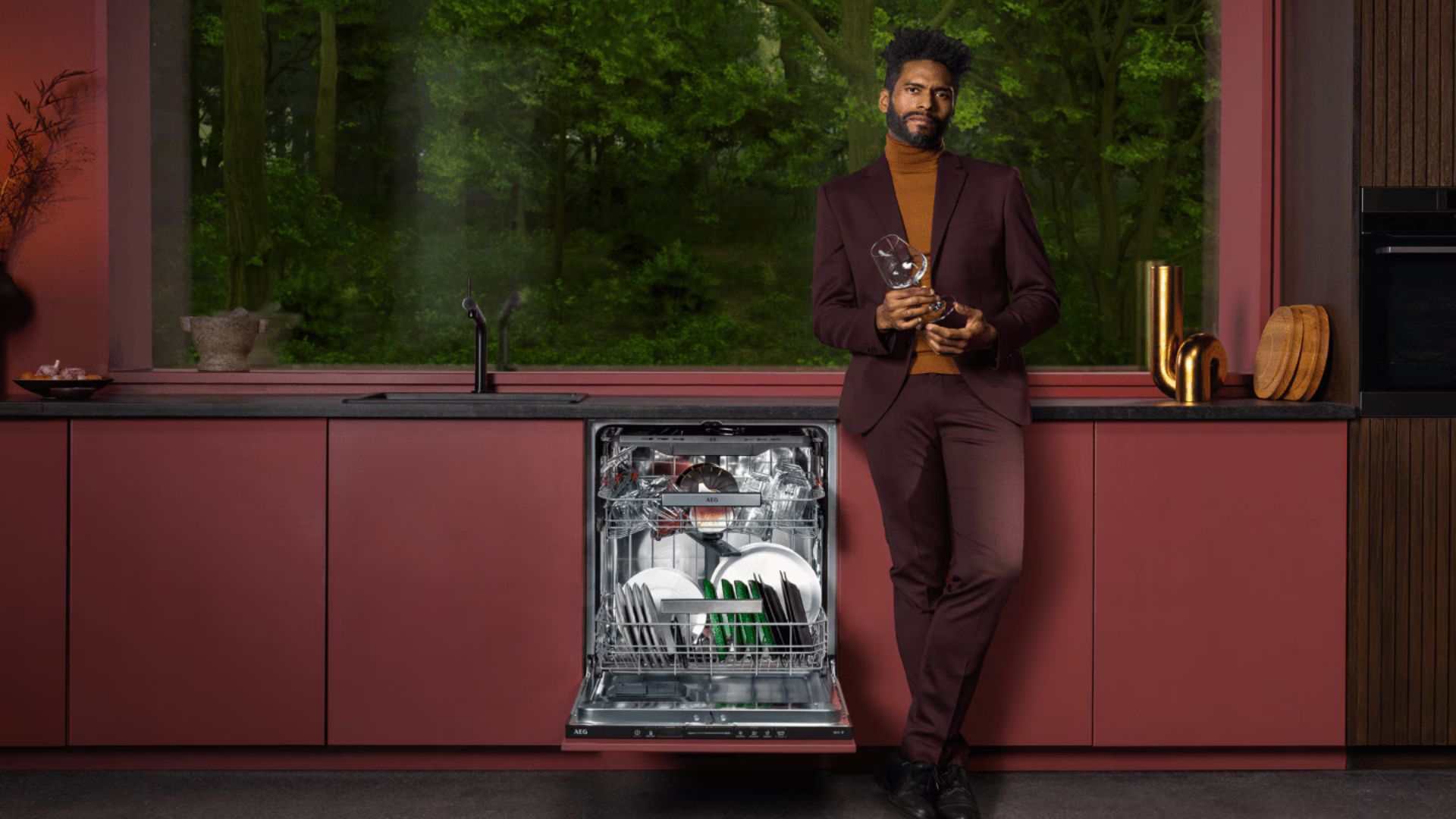 Openstaande vaatwasser van AEG