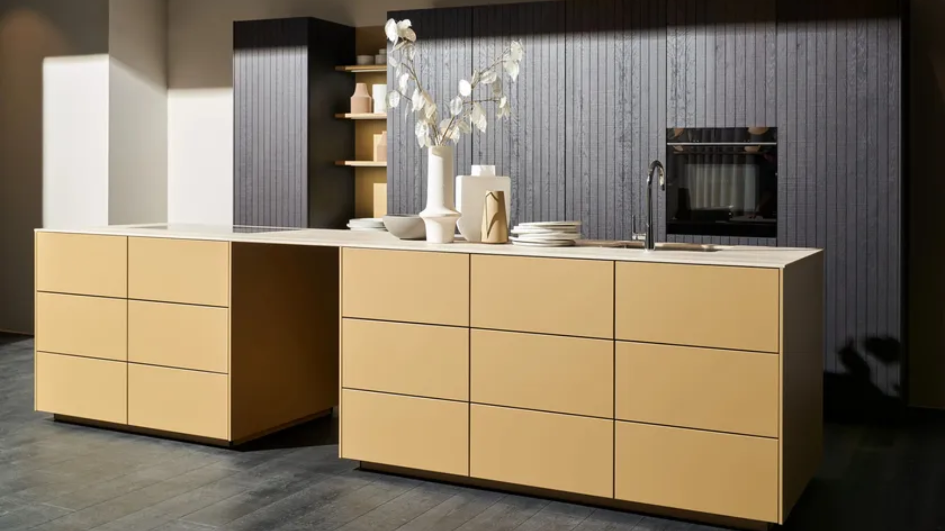 Gele keukenkast module