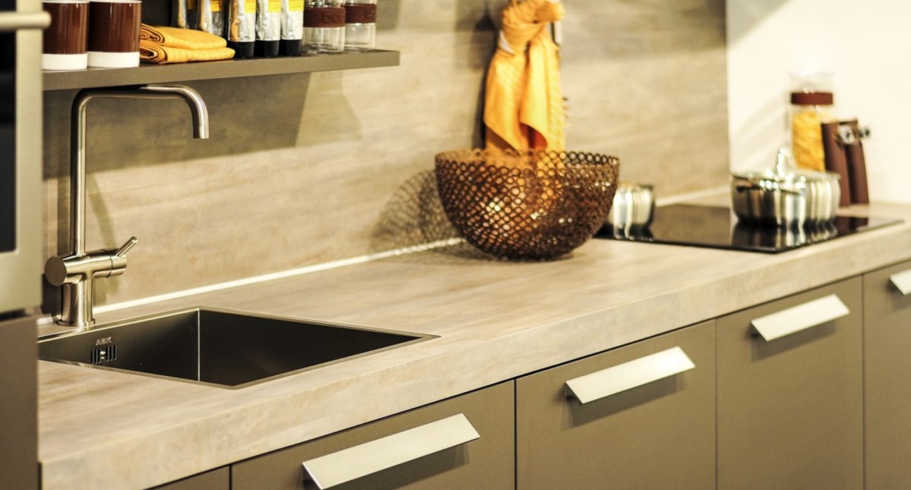 Kunststof Aanrechtblad - Voordelen, Nadelen en Onderhoud