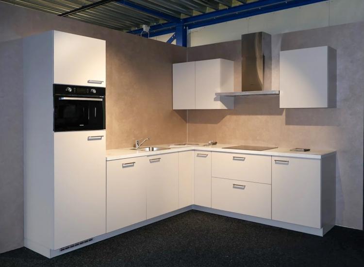 Actie Keuken Corrie 128