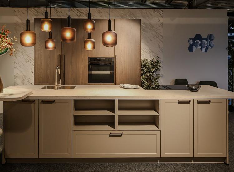 Jubileum Keukendeal 52 Nieuw