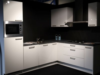 Actie Keuken Corrie 128