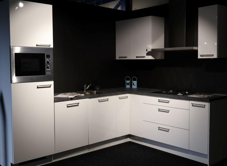 Actie Keuken Corrie 128