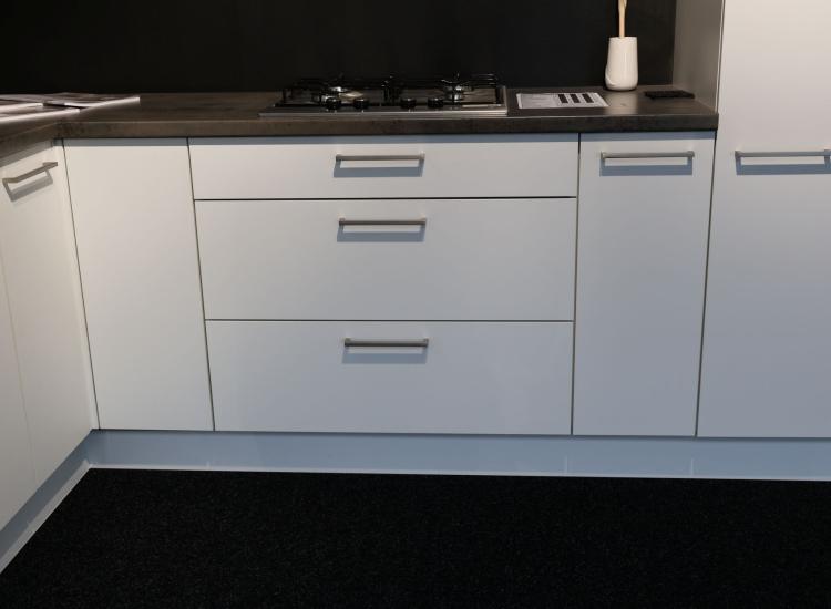 Actie Keuken Sophia 138