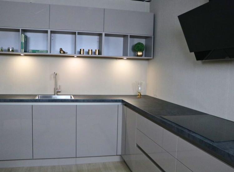 Jubileum Keukendeal 58