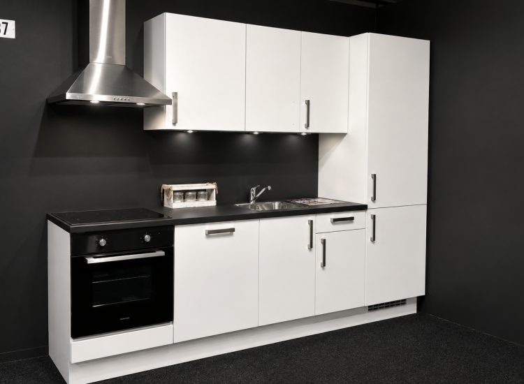 Pantry Keuken Julia 137