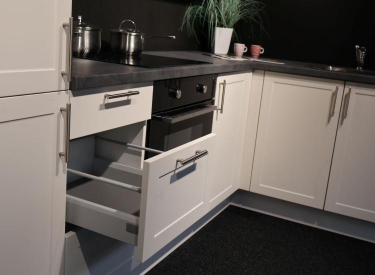 Actie Keuken Lotte 144