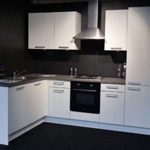 Actie Keuken Gaby 136